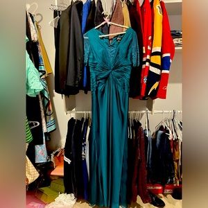 Adrianna Papell evening gown